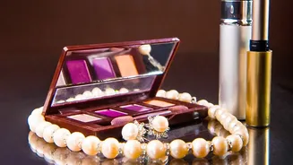 How To Match Colourful Eyeshadow Shades With Your Navratri Festive Accessories