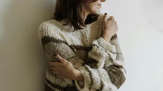 Sozinhas por opção: Como as celebridades estão trocando o romance pelo amor-próprio radical