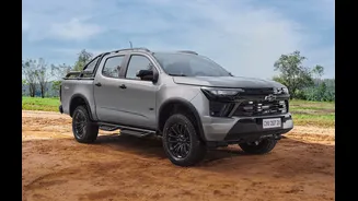 Nova Chevrolet S10 Trail Boss aposta em suspensão mais alta e preparação off-road