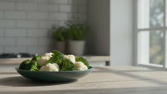 How Quick Steaming Safeguards Cruciferous Polyphenols Better Than High-Heat Stir-Frying