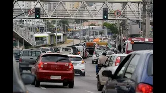 Mudança na Constituição prevê IPVA baseado no peso do veículo e fim do cálculo sobre preço