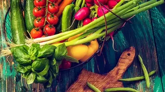 Why Seasonal Produce Is A Smarter Choice Than Expensive Superfood Ingredients