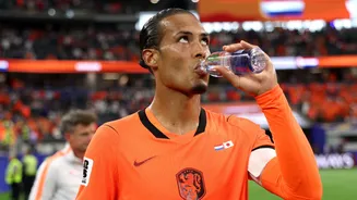 Van Dijk dispara contra regra da Copa do Mundo e faz crítica à Fifa