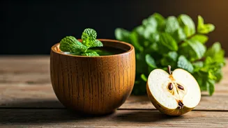 Hydrate Right With This Traditional Mint Infused Wood Apple Juice
