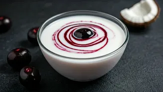 Why Food Bloggers Are Blending Jamun With Coconut Milk Now