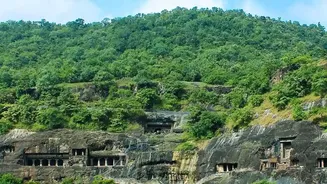 IRCTC Shirdi Ajanta Ellora Tour: A Single Holiday Covering Several Maharashtra Attractions