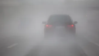 O segredo de sinalização que pode salvar sua vida em estradas com neblina
