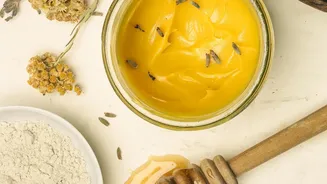 Turmeric and Honey Feature in Seven Popular Homemade Face Packs