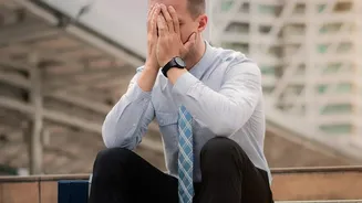 How Young Professionals Can Lock Away ₹1 Lakh For Unexpected Financial Emergencies