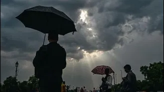 IMD raises Delhi alert to red after 80km/h winds