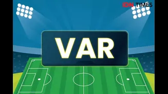 Hansi Flick dan Deco Kecam VAR saat Barcelona Dibantai Atletico