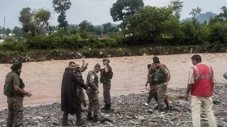 Amit Shah reviews Jammu and Kashmir floods, pledges central support