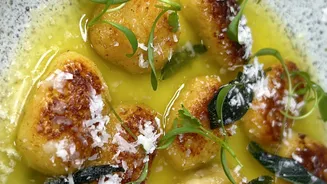 Molho de manteiga e sálvia para você usar em suas receitas