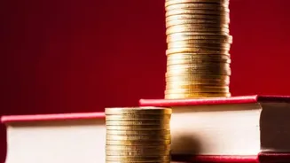 Gold Buying For Millennials: Compare Coins And Jewellery Before Spending