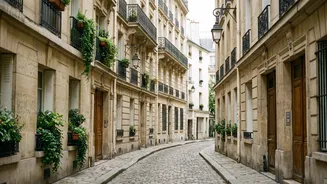 Parisian Places Away From Tourist Crowds: Why Walking Routes Can Replace A Boat Tour
