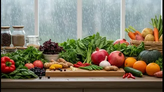 Planning Your Monsoon Meals? Here's What Nutrition Experts Recommend
