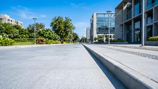 Reflective Street Pavements For Urban Heat: How Cool Coatings Lower Neighborhood Temps