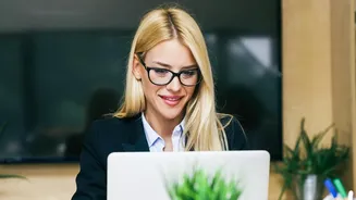 Beat Recruiter Filters: How Jobseekers Engineer Prompt Trees For Targeted Resume Edits