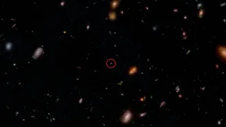 Telescópio James Webb revela galáxias ricas em hélio