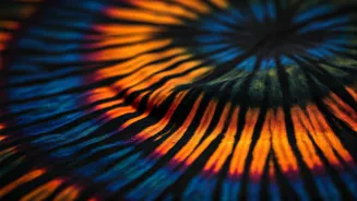 Vibrant Threads: How African Tie-Dye Art is Reshaping Modern Home Decor