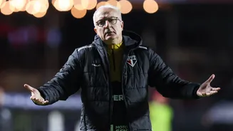 Dorival aponta falha grave após empate do São Paulo na Sul-Americana
