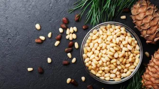 How to add pine nuts to your breakfast