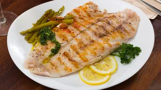 Almoço rápido e leve: 5 truques para fazer filé de peixe perfeito e suculento