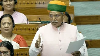सरकार ने सुप्रीम कोर्ट न्यायाधीशों की संख्या बढ़ाने के लिए लोकसभा में पेश किया विधेयक