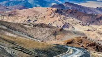 How To Safely Acclimatise While Driving Through High Mountain Passes On Manali-Leh Highway