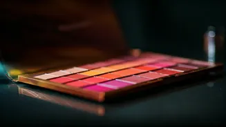 Mira Kapoor's Makeup Secrets: 6 Sunset Look Hacks