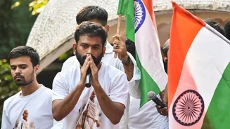 'PM Modi Is Afraid, Fears People Won't Vote For Him': Dipke Slams Delhi Curbs For CJP Protest