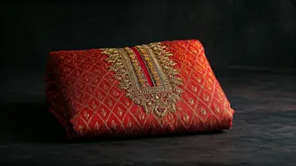 Ranveer Singh's Kurta Guide: 8 Wedding Season Looks!