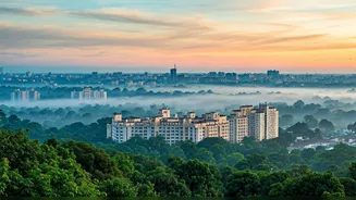 Bengaluru Shrouded in Smog Like Delhi? Video Shows Dense Fog Blanketing the City - WATCH