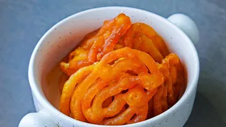 Jalebi-Fafda Shows How Indian Breakfasts Mix Opposite Flavours