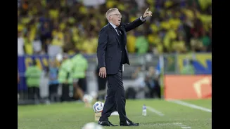 Ancelotti elogia atuação do Brasil e diz se tem time definido para a Copa