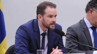 Ministro da Fazenda chama Milei de"palhaço"; entenda a polêmica