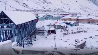 Snowfall on Kedarnath, Gangotri, Nanda Devi Peaks; IMD issued orange alert for heavy rain and storms in Uttarakhand