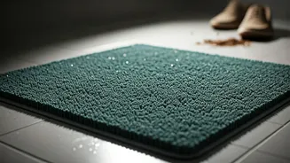 Diatomaceous Earth Bath Mats Eliminate Rainy Mud Clutter