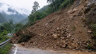 Arunachal landslide, flash floods kill 4; 5 Army personnel missing