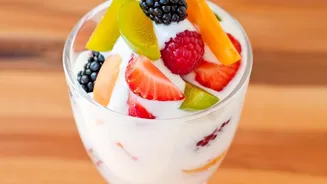 Adjustable Sweetness Is The Detail That Changes How We Read Quick Berry Parfait With Fruit And Yoghurt