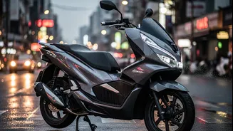 Quanto custa a Honda PCX 160 e quais versões estão disponíveis?