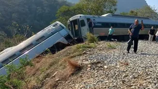 Mexican train derailment kills at least 13 people, 98 injured