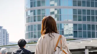The After-Work Walk: A Simple Fitness Routine For Urban Professionals