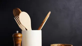 Five Low-Cost Decor Ideas Using Reusable Kitchen Objects