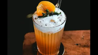 Make This Refreshing Peach Lemonade At Home & Enjoy On A Hot Summer Day