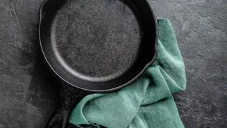 Drying Cast Iron Properly Helps Prevent Rust after Everyday Cooking