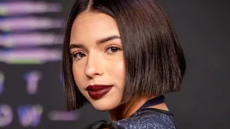 A Long Bob with Shag Layers Offers Texture without Excess Bulk