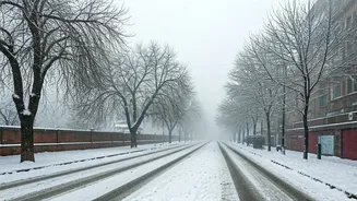 Delhi's Chilly Plunge: Coldest Day of 2026