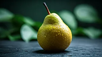 This Monsoon Nutrition Secret Involves Eating Fresh Pears