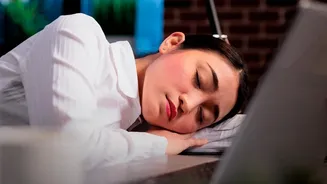 Indian Professionals With Irregular Schedules Could Benefit From Paying Attention To Their Light And Sleep Routines